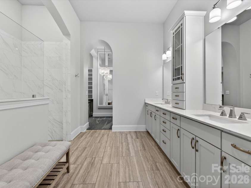 13105 Kornegy Drive, Charlotte, NC 28277.  MLS# CAR4390092, YatesRealty ID 12864. 