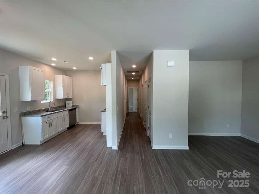 1312 7th Street, Statesville, NC 28677.  MLS# CAR4259008, YatesRealty ID 12864. 