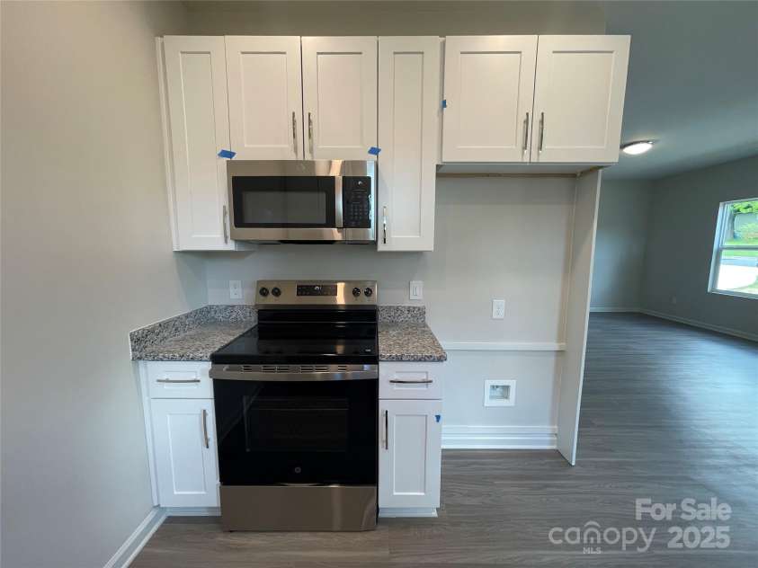 1312 7th Street, Statesville, NC 28677.  MLS# CAR4259008, YatesRealty ID 12864. 