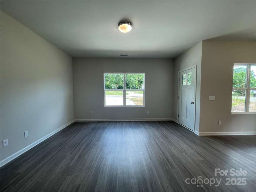 1312 7th Street, Statesville, NC 28677.  MLS# CAR4259008, YatesRealty ID 12864. 