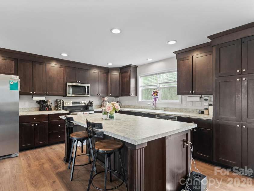 119 Titleist Drive, Statesville, NC 28677.  MLS# CAR4352734, YatesRealty ID 12865. 