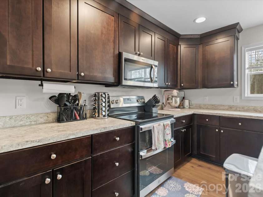 119 Titleist Drive, Statesville, NC 28677.  MLS# CAR4352734, YatesRealty ID 12865. 