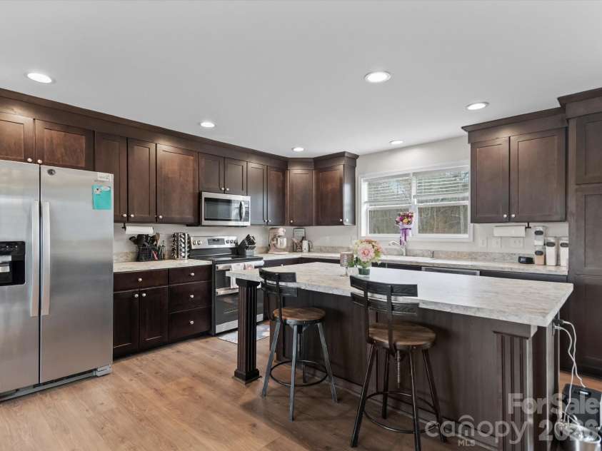 119 Titleist Drive, Statesville, NC 28677.  MLS# CAR4352734, YatesRealty ID 12865. 