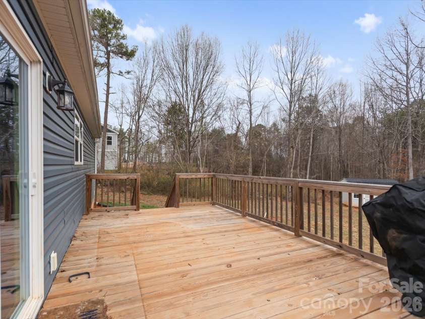 119 Titleist Drive, Statesville, NC 28677.  MLS# CAR4352734, YatesRealty ID 12865. 