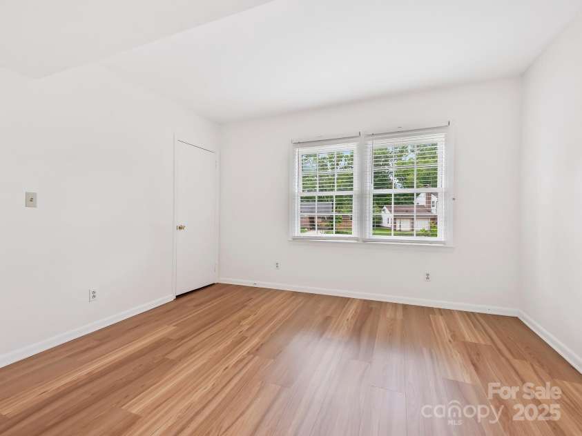 101 Bent Creek Ranch Road, Asheville, NC 28806.  MLS# CAR4253035, YatesRealty ID 12867. 4th Bedroom