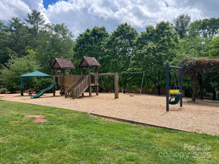 101 Bent Creek Ranch Road, Asheville, NC 28806.  MLS# CAR4253035, YatesRealty ID 12867. Bent Creek Community Park