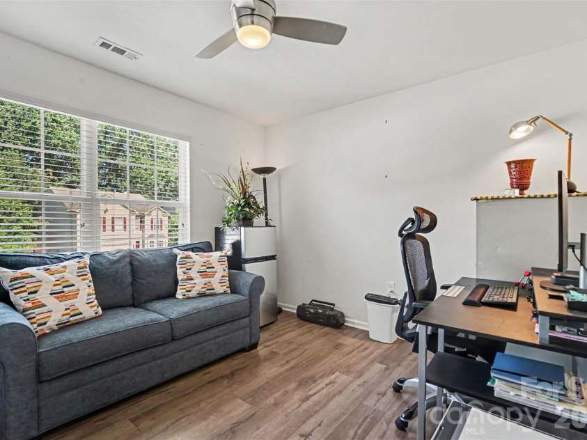 8920 Red Clay Lane, Charlotte, NC 28269.  MLS# CAR4403111, YatesRealty ID 12868. 