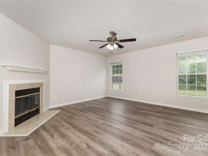 3312 James Road, Charlotte, NC 28215.  MLS# CAR4257172, YatesRealty ID 12869. 