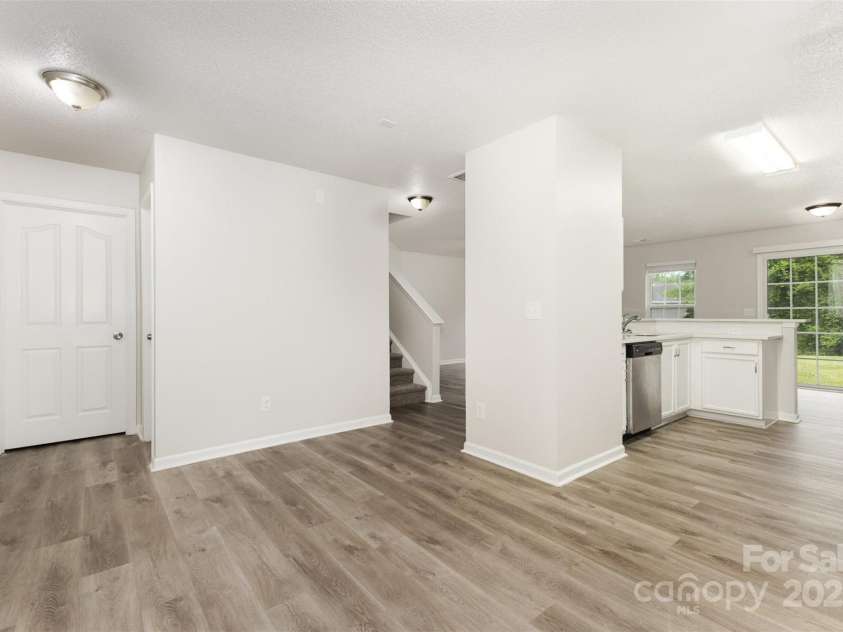 3312 James Road, Charlotte, NC 28215.  MLS# CAR4257172, YatesRealty ID 12869. 