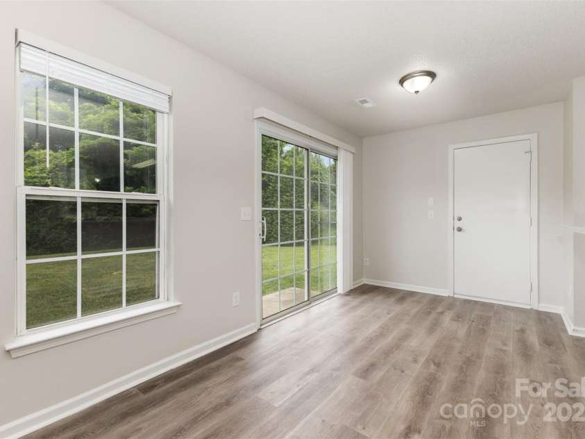 3312 James Road, Charlotte, NC 28215.  MLS# CAR4257172, YatesRealty ID 12869. 