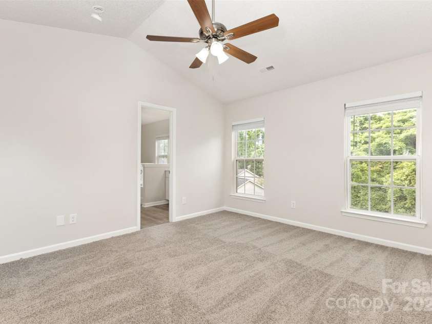 3312 James Road, Charlotte, NC 28215.  MLS# CAR4257172, YatesRealty ID 12869. 