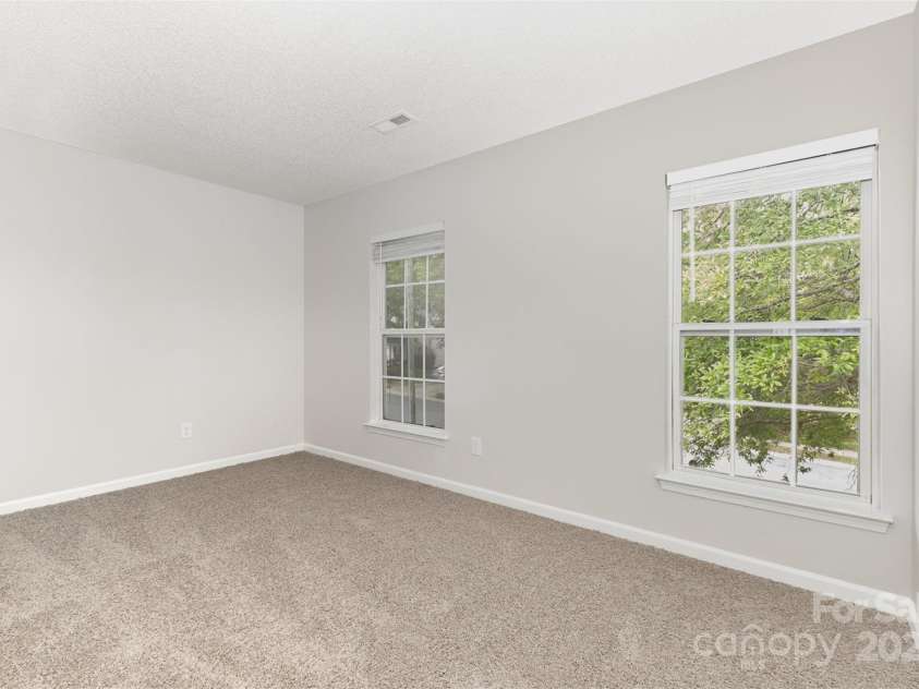 3312 James Road, Charlotte, NC 28215.  MLS# CAR4257172, YatesRealty ID 12869. 