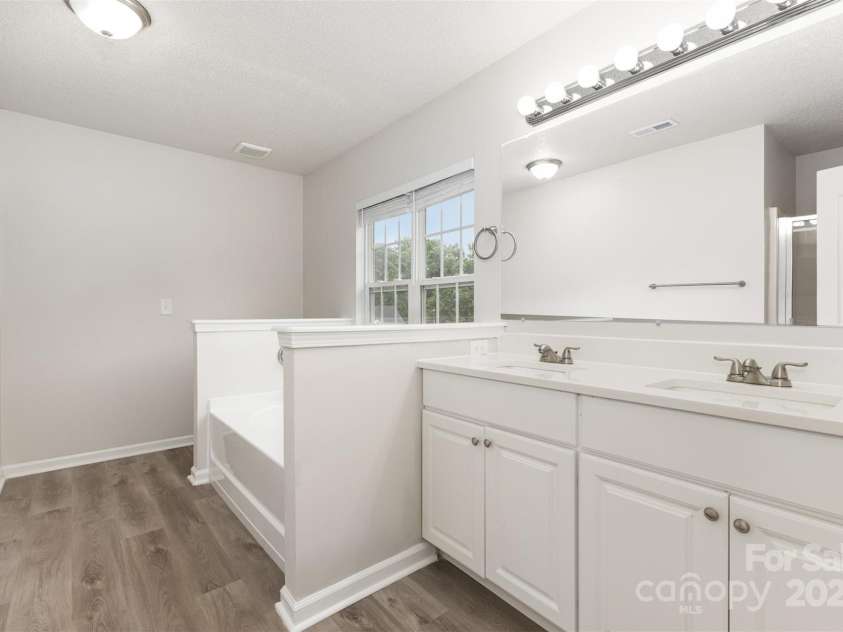 3312 James Road, Charlotte, NC 28215.  MLS# CAR4257172, YatesRealty ID 12869. 