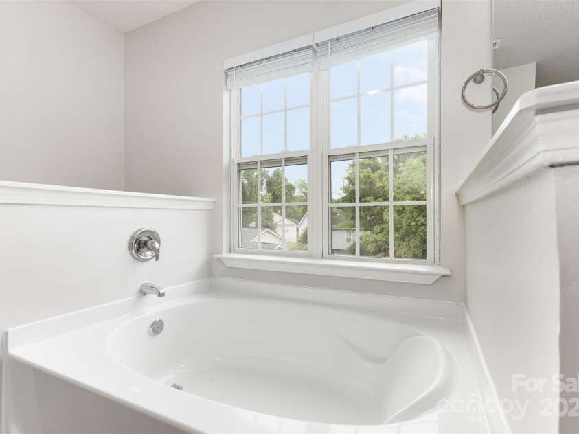 3312 James Road, Charlotte, NC 28215.  MLS# CAR4257172, YatesRealty ID 12869. 