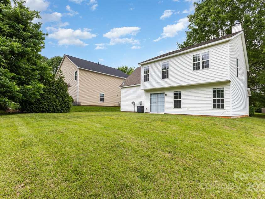 3312 James Road, Charlotte, NC 28215.  MLS# CAR4257172, YatesRealty ID 12869. 