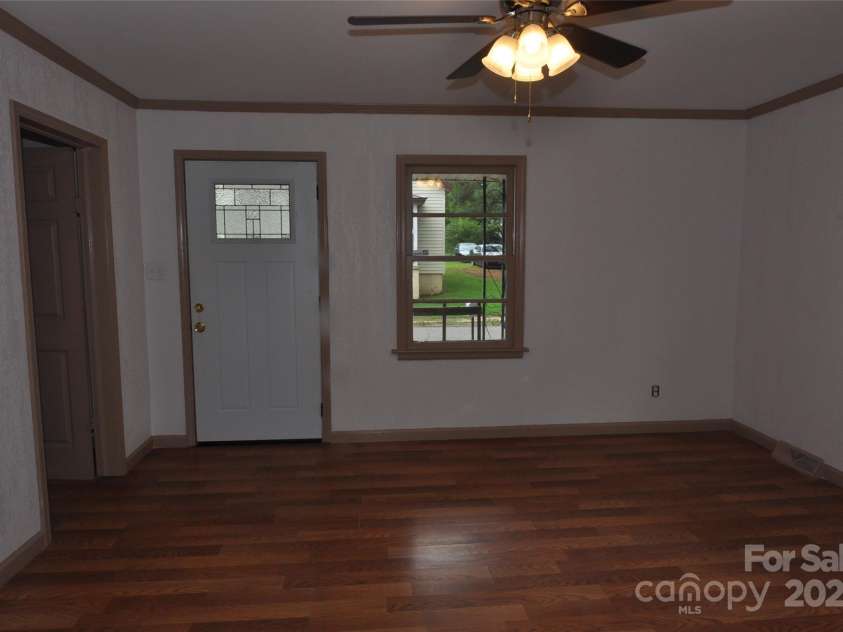 510 Gage Street, Chester, SC 29706.  MLS# CAR4292282, YatesRealty ID 1287. 