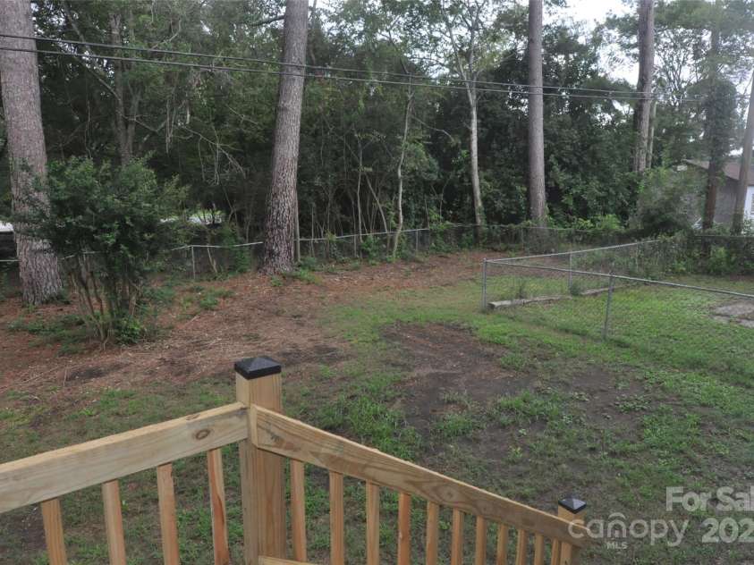 510 Gage Street, Chester, SC 29706.  MLS# CAR4292282, YatesRealty ID 1287. 