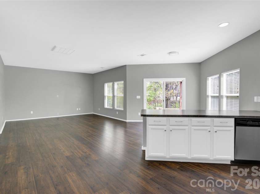 9812 Rocky Ford Club Road, Charlotte, NC 28269.  MLS# CAR4358727, YatesRealty ID 12870. 