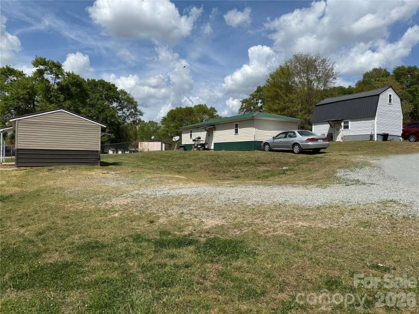 181 Sandy Hill Drive, Forest City, NC 28043.  MLS# CAR4365160, YatesRealty ID 12871. 