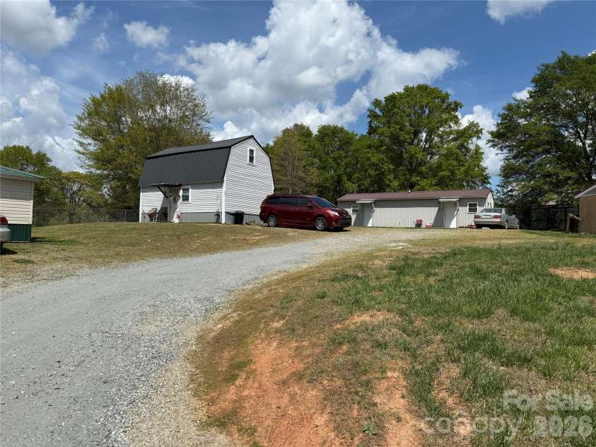 181 Sandy Hill Drive, Forest City, NC 28043.  MLS# CAR4365160, YatesRealty ID 12871. 