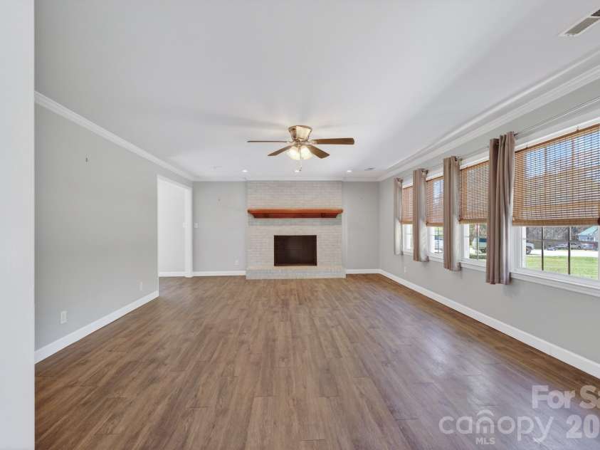 10117 Lancaster Highway, Waxhaw, NC 28173.  MLS# CAR4366573, YatesRealty ID 12872. 