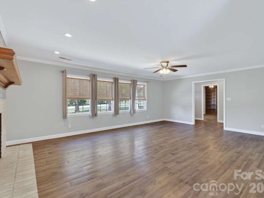 10117 Lancaster Highway, Waxhaw, NC 28173.  MLS# CAR4366573, YatesRealty ID 12872. 