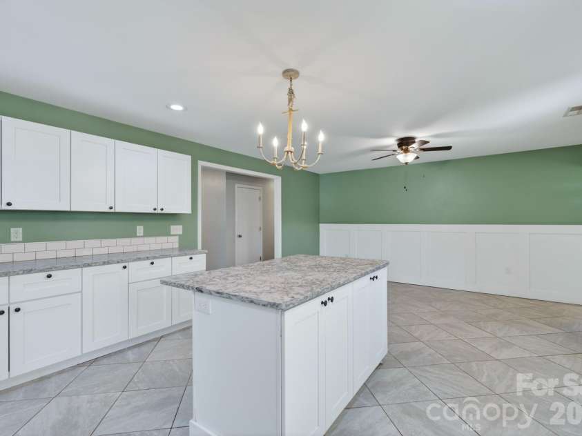 10117 Lancaster Highway, Waxhaw, NC 28173.  MLS# CAR4366573, YatesRealty ID 12872. 