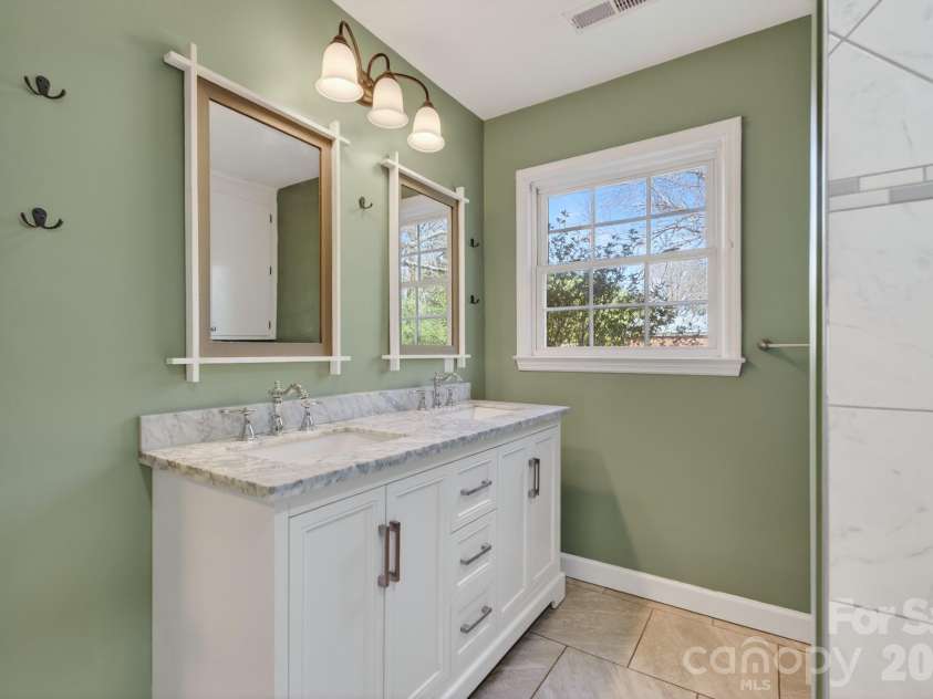 10117 Lancaster Highway, Waxhaw, NC 28173.  MLS# CAR4366573, YatesRealty ID 12872. 