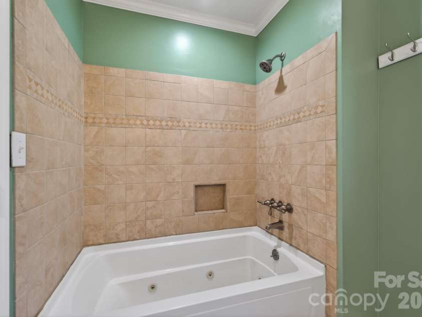 10117 Lancaster Highway, Waxhaw, NC 28173.  MLS# CAR4366573, YatesRealty ID 12872. 