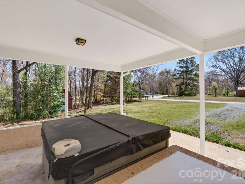 10117 Lancaster Highway, Waxhaw, NC 28173.  MLS# CAR4366573, YatesRealty ID 12872. 