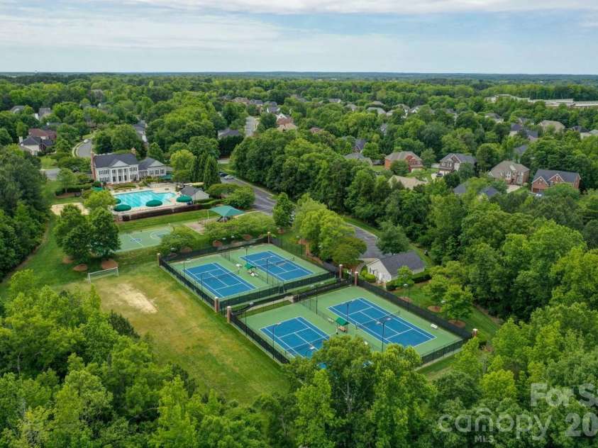 26211 Camden Woods Drive, Fort Mill, SC 29707.  MLS# CAR4368420, YatesRealty ID 12874. 