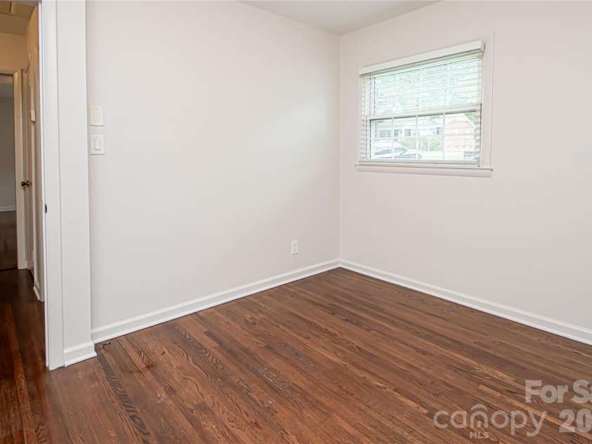1741 Dallas Avenue, Charlotte, NC 28205.  MLS# CAR4320346, YatesRealty ID 12875. 