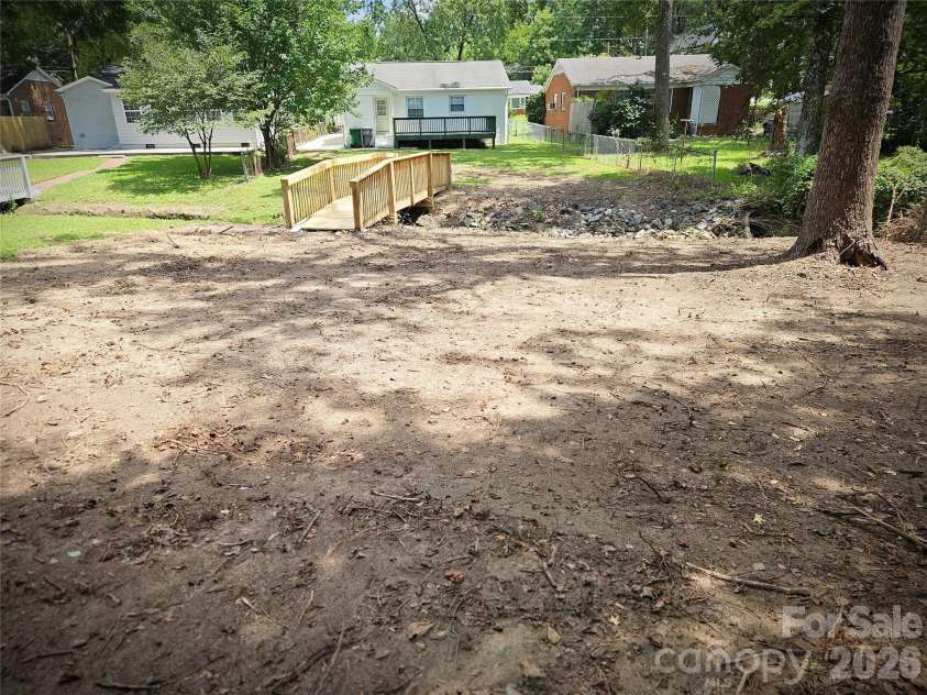1741 Dallas Avenue, Charlotte, NC 28205.  MLS# CAR4320346, YatesRealty ID 12875. 