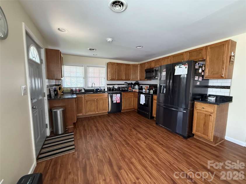 108 Scott Street, Morganton, NC 28655.  MLS# CAR4368965, YatesRealty ID 12877. 