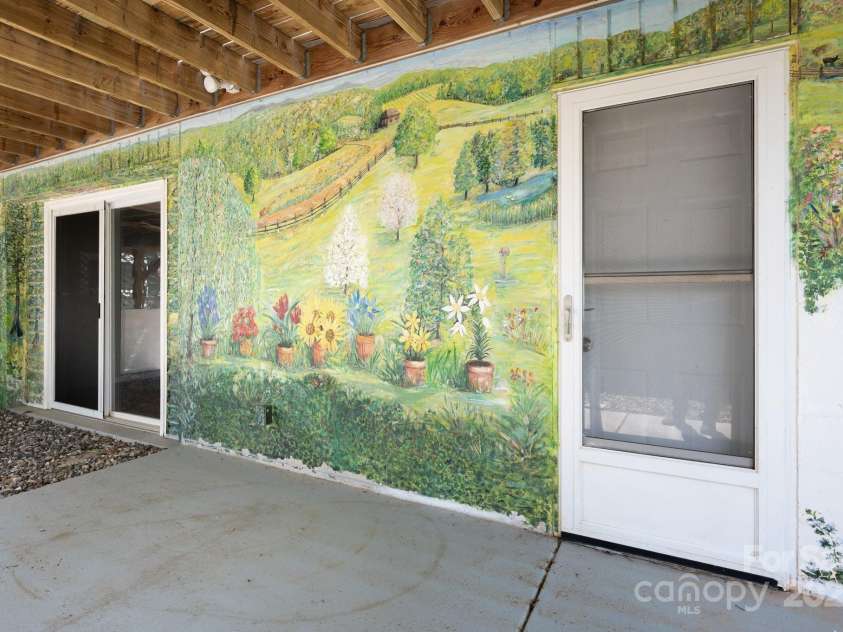 1572 Alexander Road, Leicester, NC 28748.  MLS# CAR4252081, YatesRealty ID 12882. Custom Hand Painted Mural