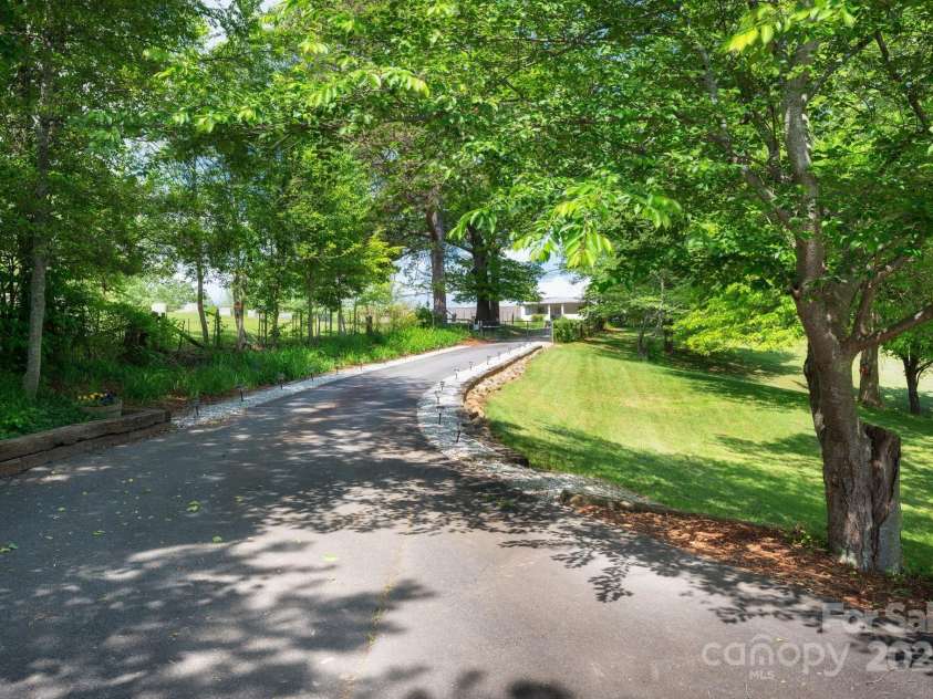 1572 Alexander Road, Leicester, NC 28748.  MLS# CAR4252081, YatesRealty ID 12882. Private Driveway