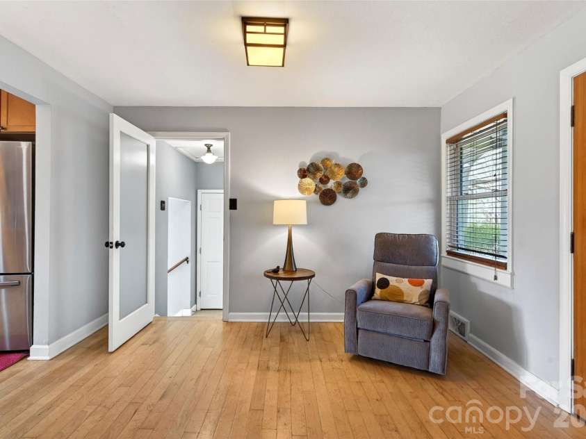 316 Wilson Avenue, Swannanoa, NC 28778.  MLS# CAR4361126, YatesRealty ID 12884. 