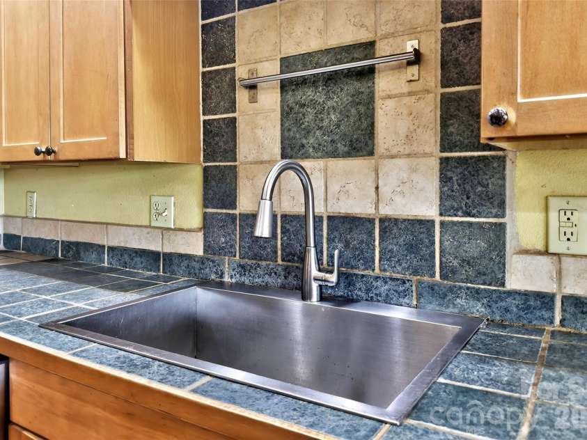 316 Wilson Avenue, Swannanoa, NC 28778.  MLS# CAR4361126, YatesRealty ID 12884. 