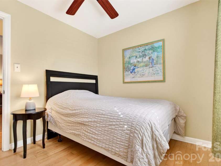 316 Wilson Avenue, Swannanoa, NC 28778.  MLS# CAR4361126, YatesRealty ID 12884. 