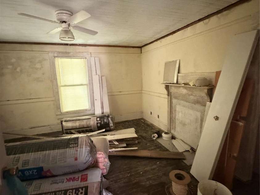 512 Ford Street, Kannapolis, NC 28083.  MLS# CAR4370416, YatesRealty ID 12885. 