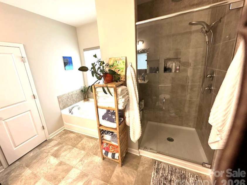 1376 Whistling Lane, York, SC 29745.  MLS# CAR4290672, YatesRealty ID 12886. 