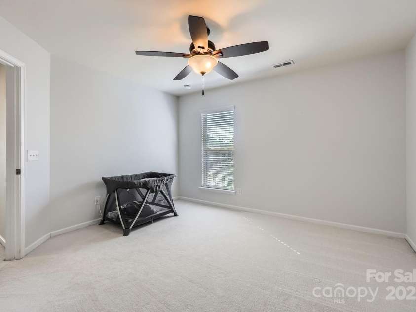 15317 Colonial Park Drive, Huntersville, NC 28078.  MLS# CAR4235256, YatesRealty ID 12888. 