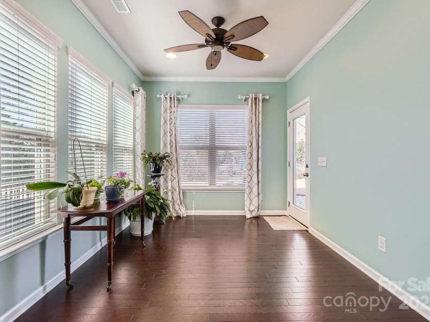 15317 Colonial Park Drive, Huntersville, NC 28078.  MLS# CAR4235256, YatesRealty ID 12888. Great Flex Space to the backyard!