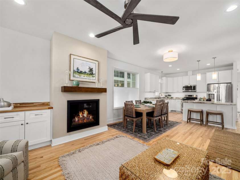 55 Skyvue Court, Saluda, NC 28773.  MLS# CAR4030712, YatesRealty ID 12889. 