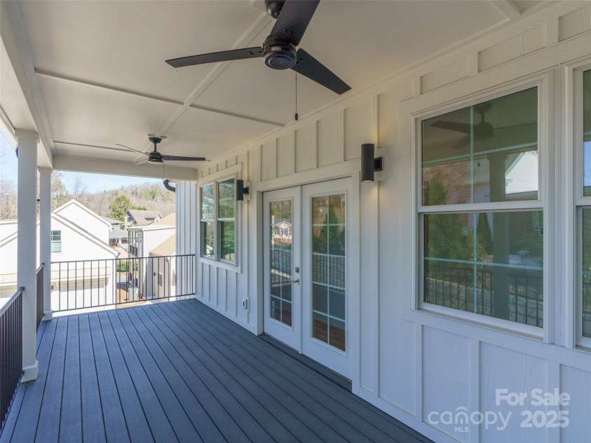 55 Skyvue Court, Saluda, NC 28773.  MLS# CAR4030712, YatesRealty ID 12889. 