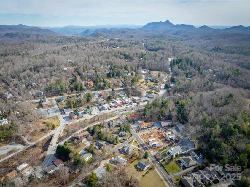 55 Skyvue Court, Saluda, NC 28773.  MLS# CAR4030712, YatesRealty ID 12889. 