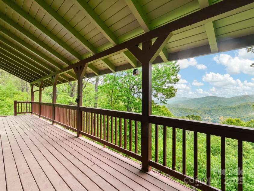 572 Multiflora Way, Waynesville, NC 28785.  MLS# CAR4258537, YatesRealty ID 12889. 