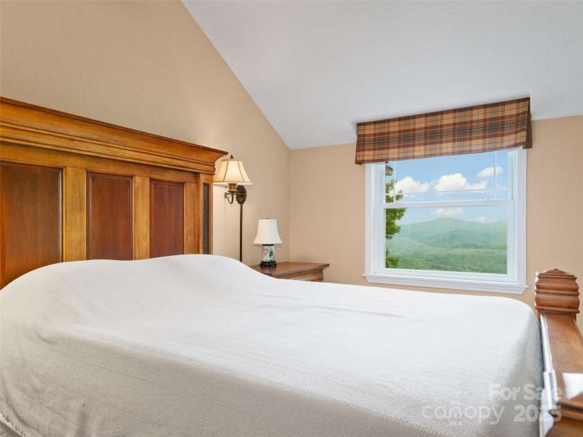 572 Multiflora Way, Waynesville, NC 28785.  MLS# CAR4258537, YatesRealty ID 12889. 