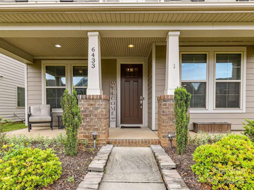 6433 Raffia Road, Charlotte, NC 28277.  MLS# CAR4245071, YatesRealty ID 12890. 