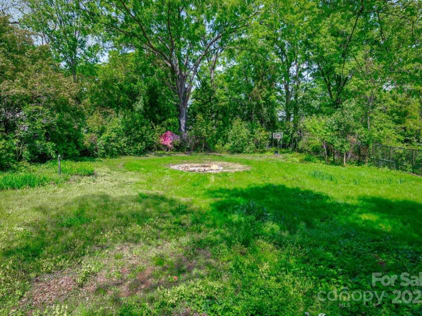 402 Hudson Street, Winnsboro, SC 29180.  MLS# CAR4248158, YatesRealty ID 12891. 